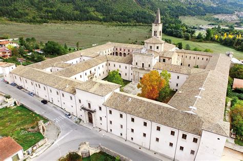 Abbazia di Santo Spirito Al Morrone Abruzzo