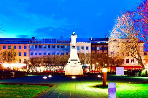 Austurvöllur Reykjavík