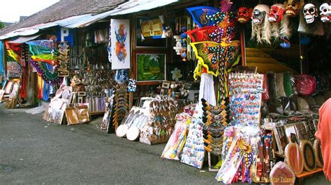 Candikuning Market Central Mountains