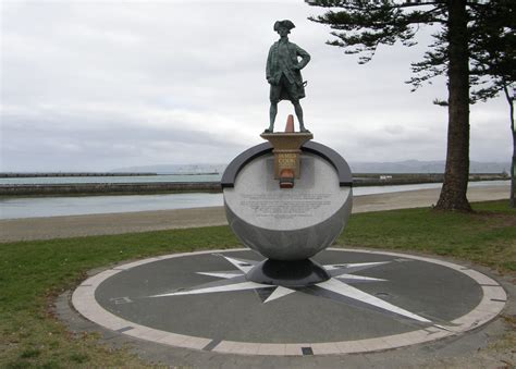 Captain Cook Statue Gisborne