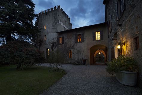 Castello di Bornato Central Lombardy