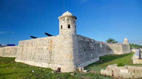 Castillo de San Salvador de la Punta Habana Vieja