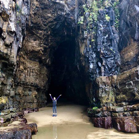 Cathedral Caves Fiordland & Southland