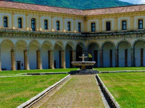 Certosa di San Lorenzo Salerno & The Cilento