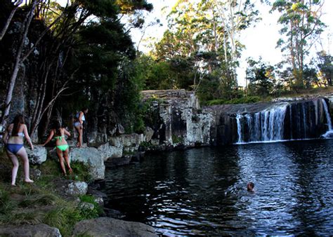 Charlie's Rock Bay Of Islands