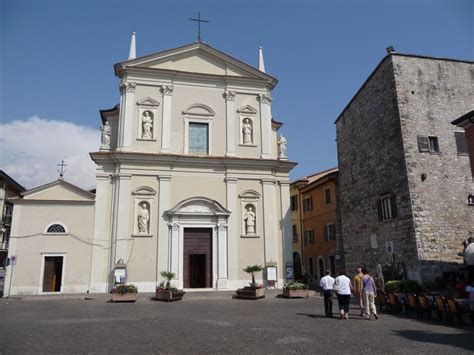 Chiesa dei Santi Pietro e Paolo Lake Garda