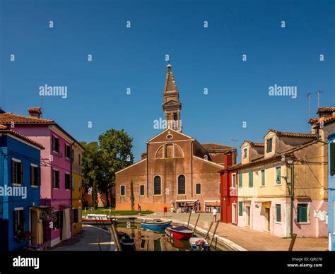 Chiesa di San Martino Murano, Burano & The Northern Islands