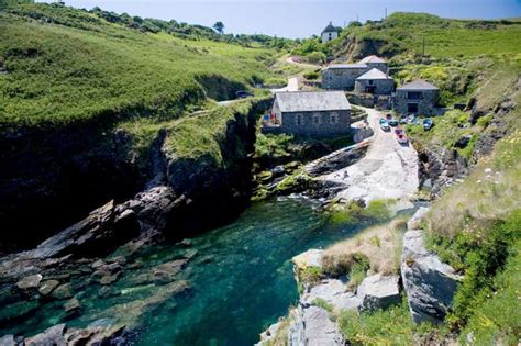 Church Cove The Lizard