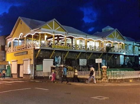 Circus St Kitts & Nevis