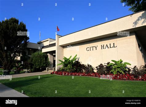 City Hall Kelowna