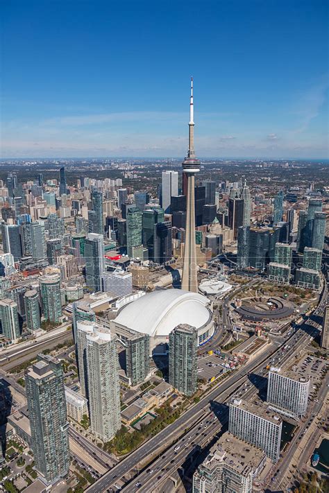 CN Tower Entertainment & Financial Districts