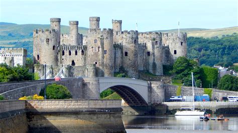 Conwy Castle Anglesey & The North Coast