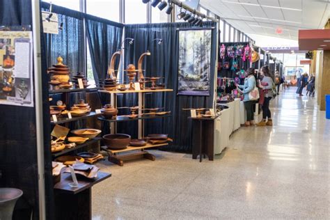 Crafts Market Central Highlands