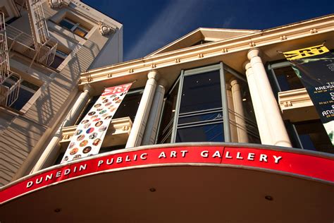 Dunedin Public Art Gallery