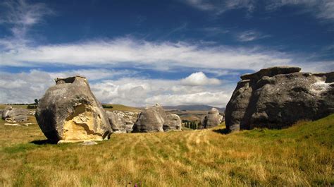 Elephant Rocks Dunedin & Otago