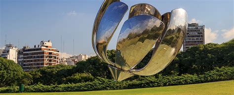 Floralis Genérica Recoleta & Barrio Norte