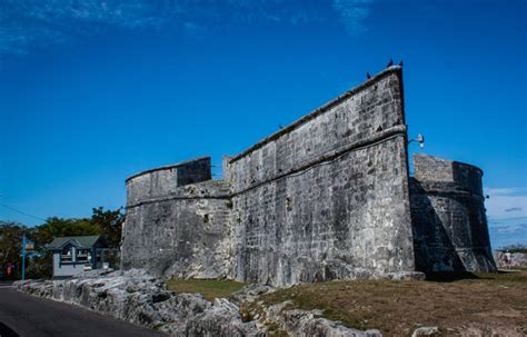 Fort Fincastle & the Queen’s Staircase Nassau