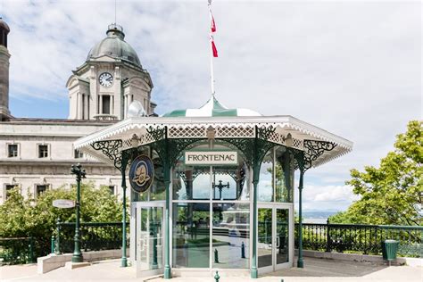 Frontenac Kiosk Québec City