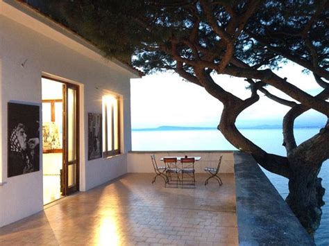 Gallery Celentano Sorrento