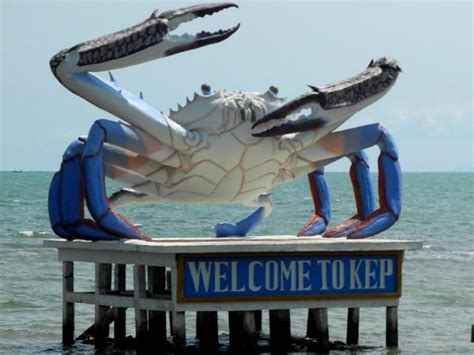 Giant Crab Statue Kep