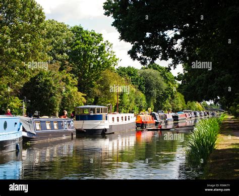 Grand Union Canal Notting Hill & West London