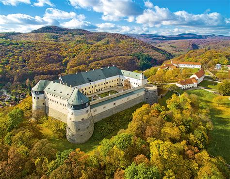 Hrad Červený Kameň Slovakia