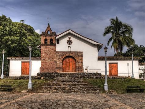 Iglesia de San Antonio Cali