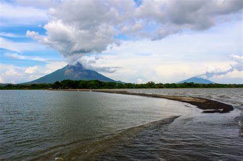 Isla Grande Isla De Ometepe