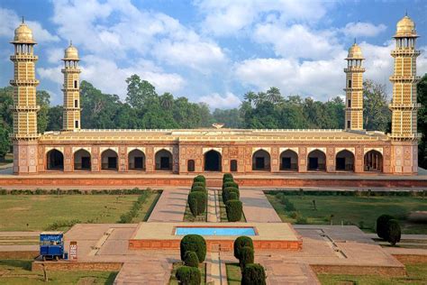 Jehangir's Tomb Lahore