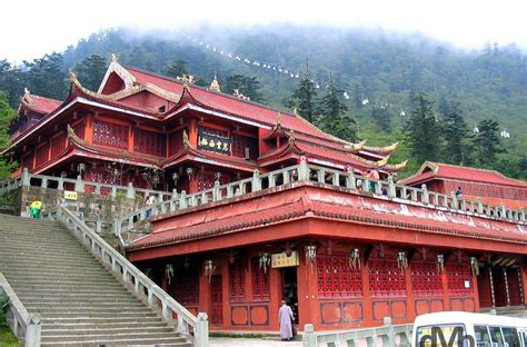 Jieyin Monastery Emei Shan