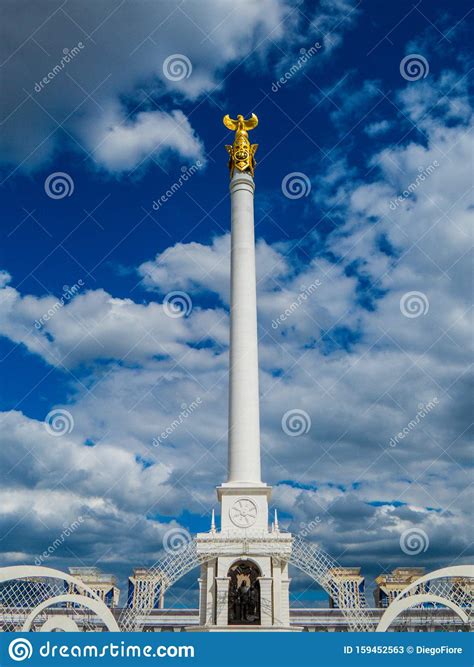 Kazak Yeli Monument Nur-Sultan (Astana)