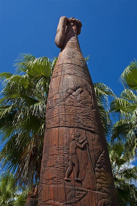 La Foa Sculpture Garden Grande Terre