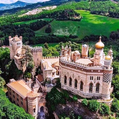 La Rocchetta Mattei Emilia-Romagna
