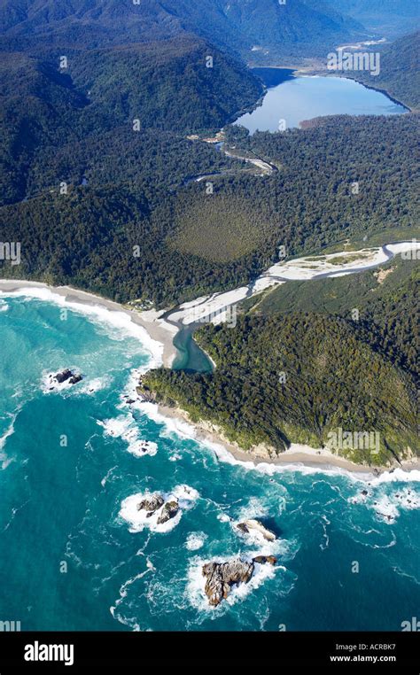 Lake Moeraki The West Coast