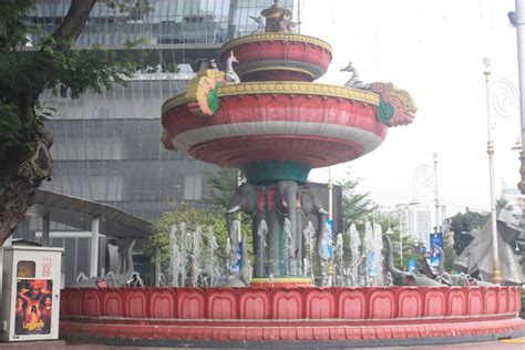 Little India Fountain Lake Gardens, Brickfields & Bangsar