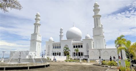 Masjid Agung Oesman Al-Khair West Kalimantan
