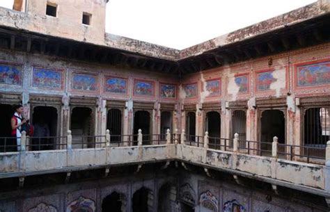 Mohan Lal Saraf Haveli Mandawa