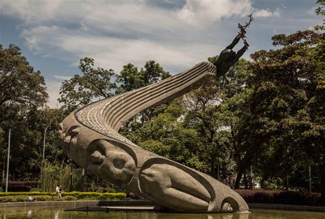 Monumento a la Vida Medellín
