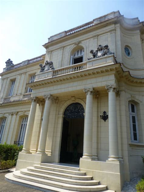 Museo de Artes Decorativas Vedado