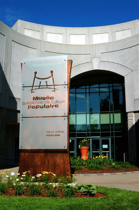 Musée Québécois de Culture Populaire Eastern Townships & Mauricie