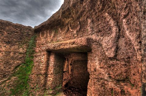 Necropoli di Anghelu Ruju Northwestern Sardinia