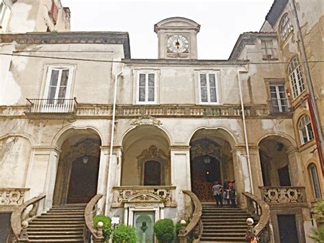 Ospedale degli Incurabili Naples