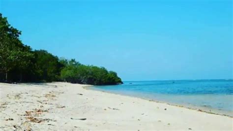 Pantai Bama East Java