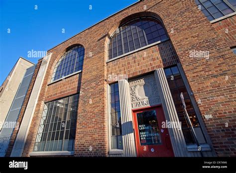 Parisian Laundry Montréal