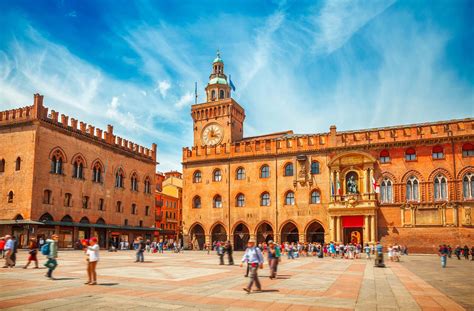Piazza Maggiore Bologna