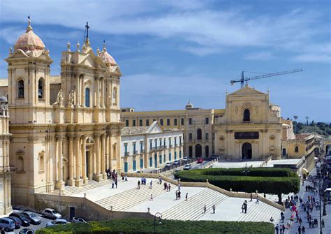 Piazza Municipio Noto