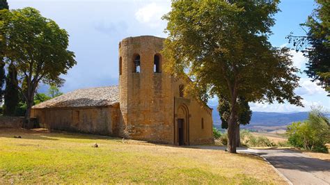 Pieve di Corsignano Val D'Orcia