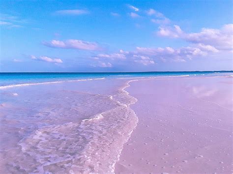 Pink Sands Beach Eleuthera