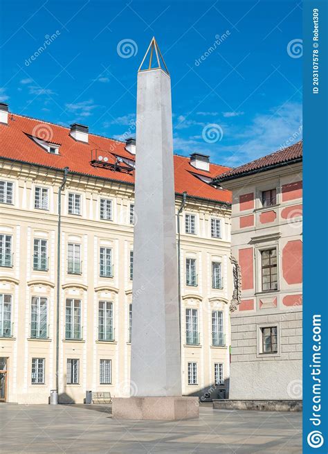 Plečník Monolith Prague