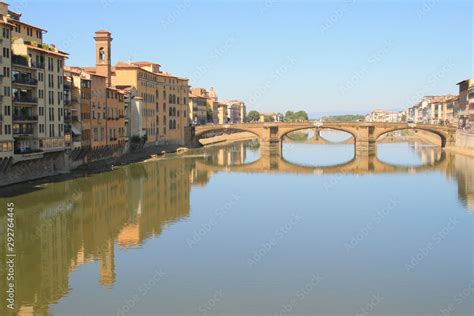 Ponte Santa Trinità Oltrarno